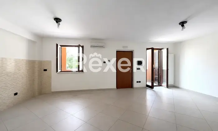 Rexer-Telese-Terme-Ampia-villa-a-schiera-Altro