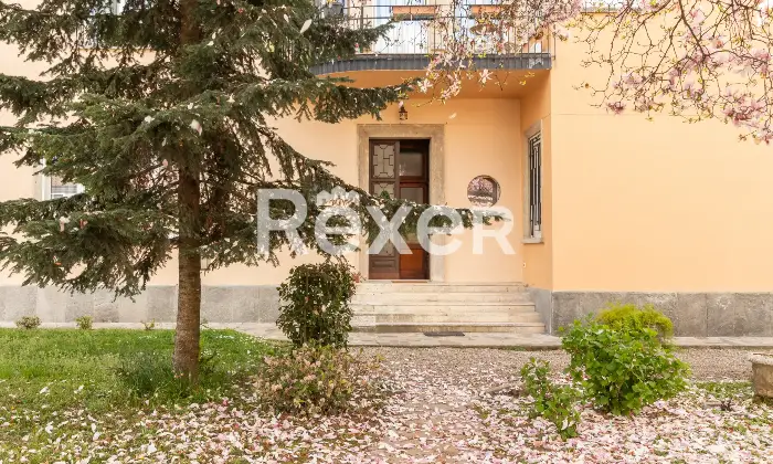 Rexer-Marcallo-con-Casone-Appartamento-in-villa-storica-Altro