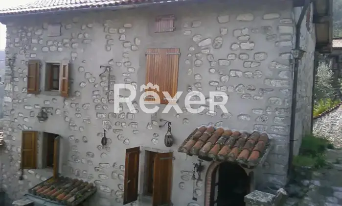 Rexer-BORGO-A-MOZZANO-Rustico-in-vendita-inVia-di-Motrone-a-Borgo-a-Mozzano-Altro
