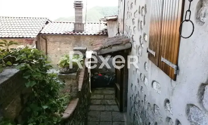 Rexer-BORGO-A-MOZZANO-Rustico-in-vendita-inVia-di-Motrone-a-Borgo-a-Mozzano-Altro