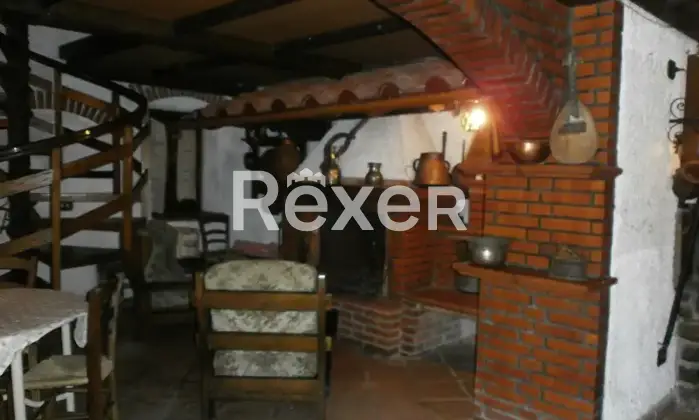 Rexer-BORGO-A-MOZZANO-Rustico-Panoramico-a-Motrone-Borgo-a-Mozzano-Libero-Subito-Altro