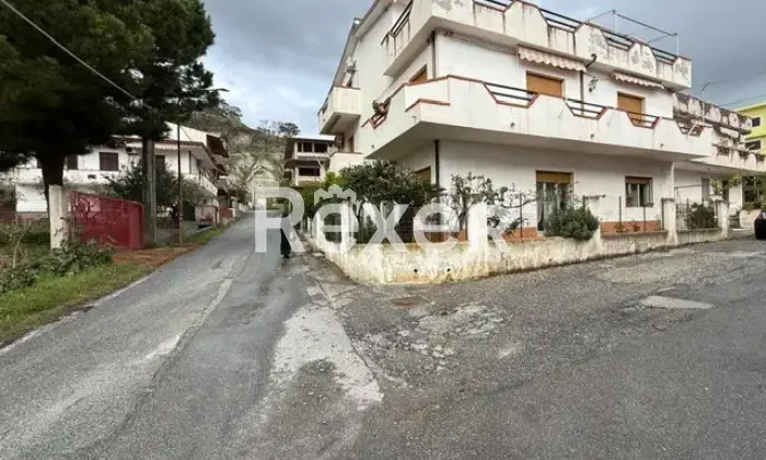 Rexer-Palizzi-Casa-indipendente-con-giardino-Contrada-Gruda-Altro