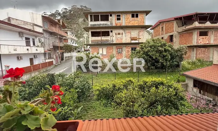 Rexer-Palizzi-Casa-indipendente-con-giardino-Contrada-Gruda-Altro