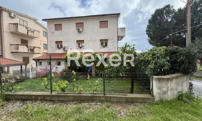 Rexer-Palizzi-Casa-indipendente-con-giardino-Contrada-Gruda-Altro