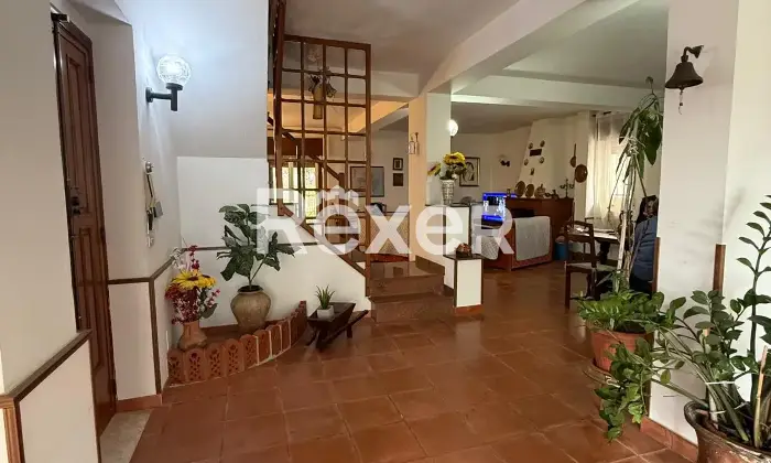 Rexer-Palizzi-Casa-indipendente-con-giardino-Contrada-Gruda-Altro
