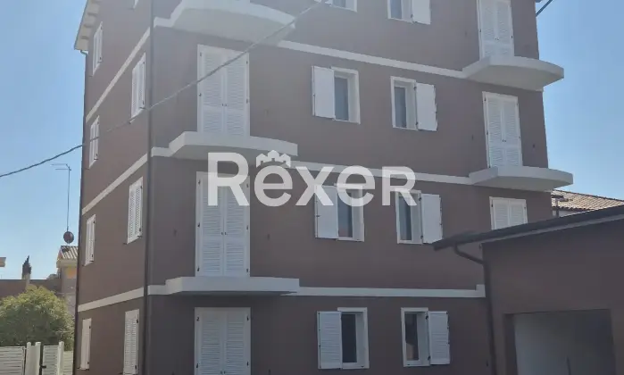 Rexer-Cingoli-Appartamento-in-vendita-in-Via-Gioacchino-Rossini-a-Strada-Cingoli-Altro