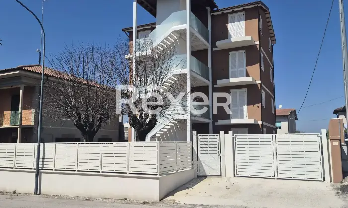 Rexer-Cingoli-Attico-in-vendita-in-Via-Gioacchino-Rossini-a-Strada-Cingoli-Altro