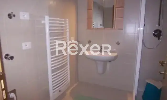 Rexer-Mezzana-appartamento-a-due-passi-dalle-piste-da-sci-Bagno