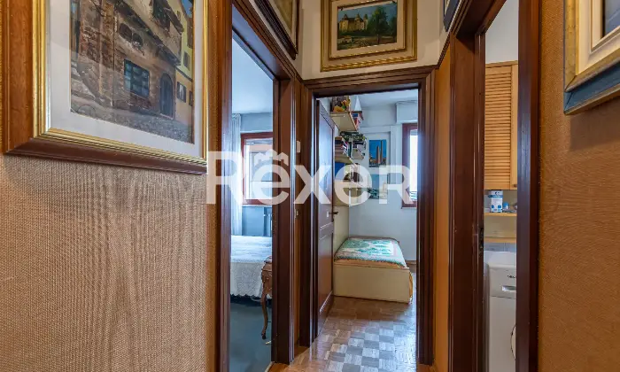 Rexer-Bologna-LameZanardi-appartamento-con-balconi-e-cantina-Altro