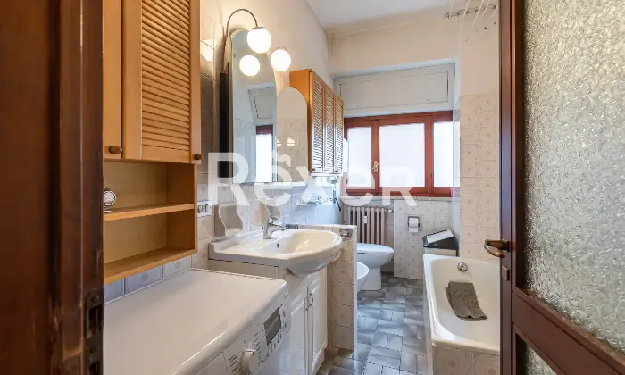 Rexer-Bologna-LameZanardi-appartamento-con-balconi-e-cantina-Altro