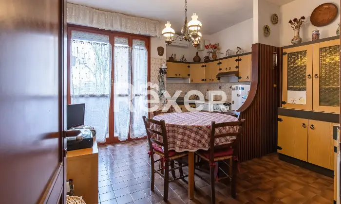 Rexer-Bologna-LameZanardi-appartamento-con-balconi-e-cantina-Altro