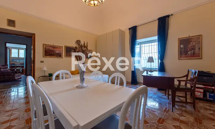 Rexer-Boscoreale-Palazzo-depoca-in-Vendita-Altro