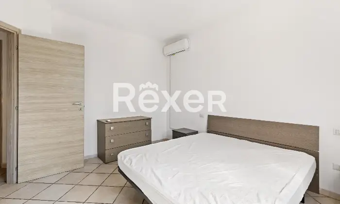 Rexer-Santa-Giusta-Appartamento-con-posto-auto-di-pertinenza-Altro