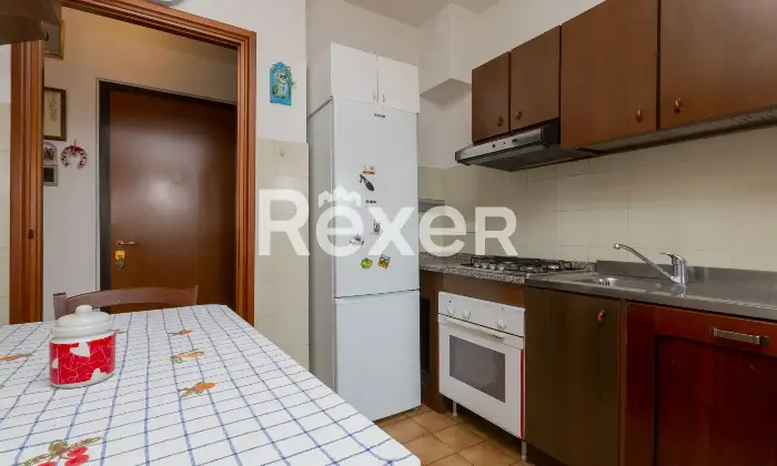 Rexer-Cesano-Maderno-Ampia-soluzione-su-due-livelli-in-zona-San-Bernardo-Altro