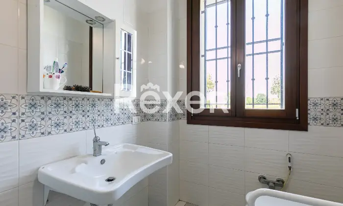 Rexer-Carpi-Villa-unifamiliare-nel-verde-di-Carpi-Altro