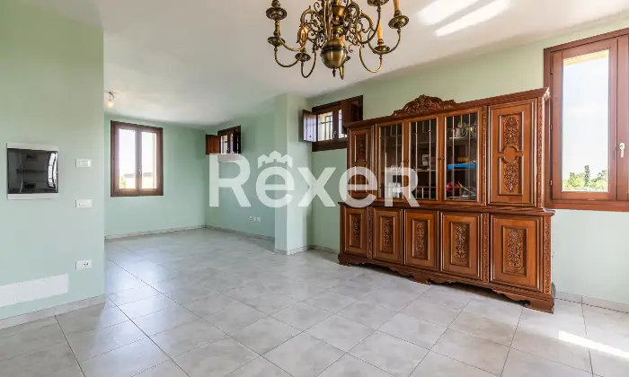 Rexer-Carpi-Villa-unifamiliare-nel-verde-di-Carpi-Altro