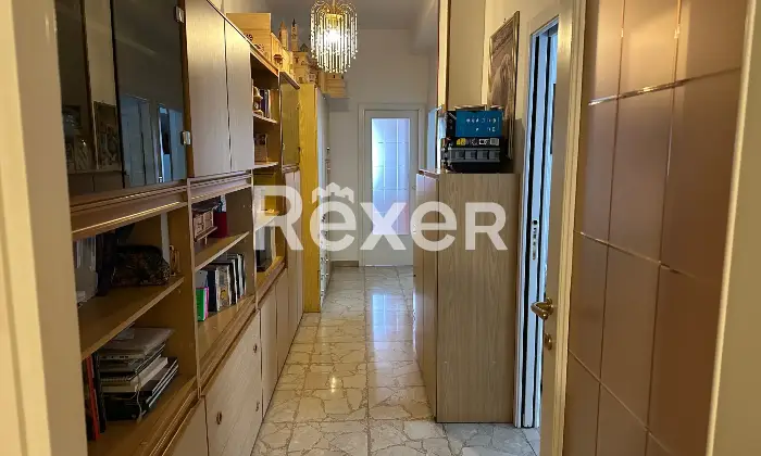 Rexer-Ascoli-Piceno-Quadrilocale-al-primo-piano-con-ascensore-Altro