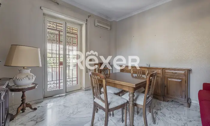 Rexer-Roma-Luminoso-e-ampio-bilocale-con-cantina-e-posto-auto-scoperto-Altro