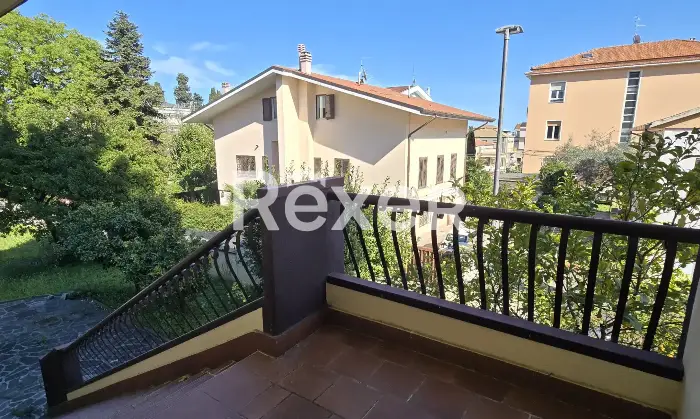 Rexer-Pescara-Villa-con-Giardino-Altro
