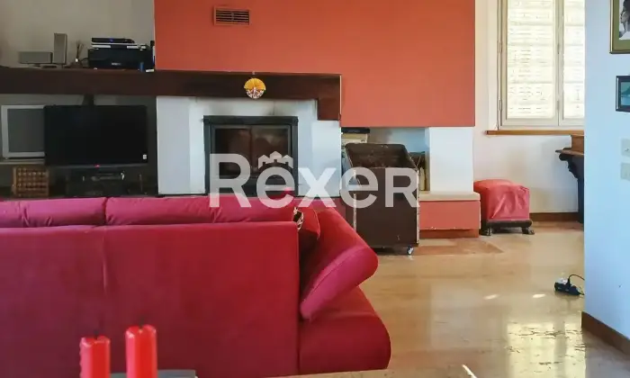 Rexer-MIRANDOLA-Villa-in-vendita-Altro