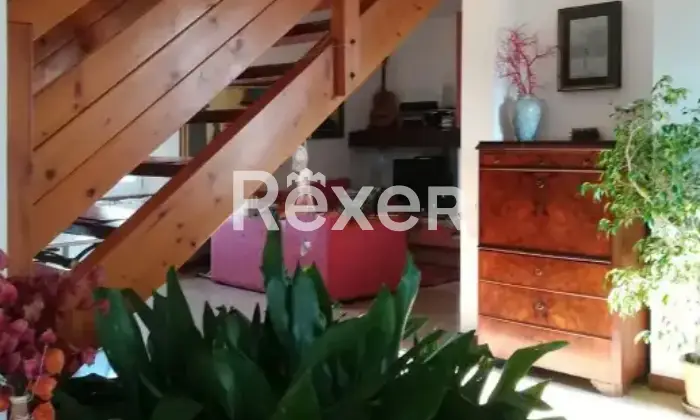 Rexer-Mirandola-Villa-in-vendita-in-Via-Cazzuola-a-Mirandola-Altro