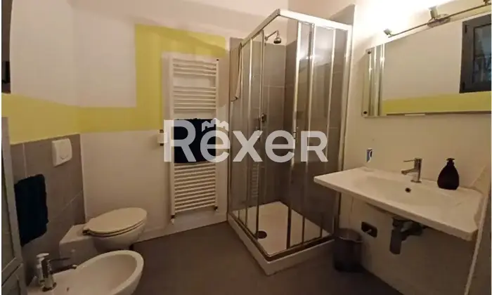 Rexer-Serramazzoni-Casa-indipendente-in-vendita-in-vendita-in-Via-Giardini-Nord-a-Serramazzoni-Bagno
