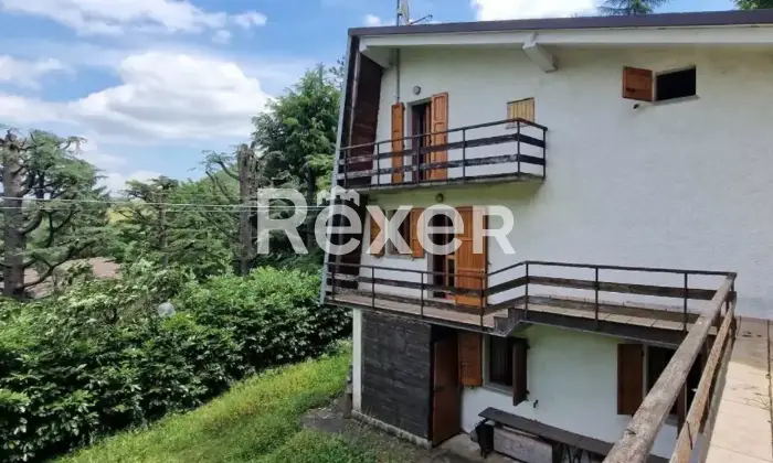 Rexer-Fanano-Villa-in-vendita-in-Via-Romana-a-Serrazzone-Fanano-Altro