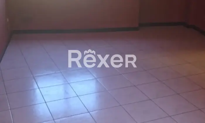 Rexer-Venegono-Inferiore-Negozio-in-vendita-in-Piazza-Lamperti-a-Venegono-Inferiore-Altro