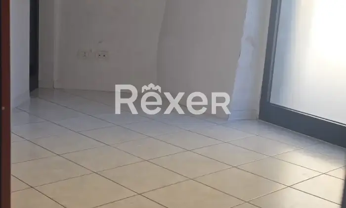 Rexer-Venegono-Inferiore-Negozio-in-vendita-in-Piazza-Lamperti-a-Venegono-Inferiore-Altro