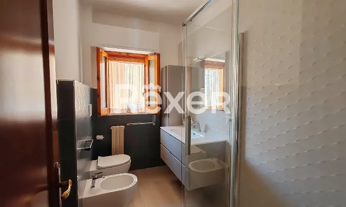 Rexer-Corato-Quadrilocale-di-mq-con-triplo-affaccio-Altro