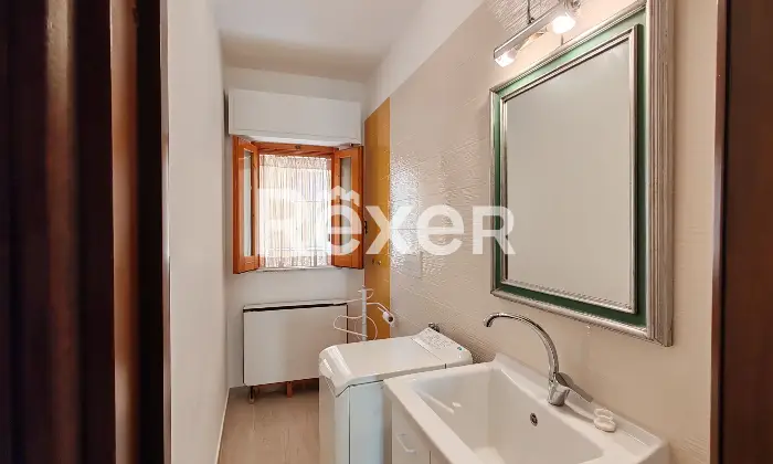 Rexer-Corato-Quadrilocale-di-mq-con-triplo-affaccio-Altro