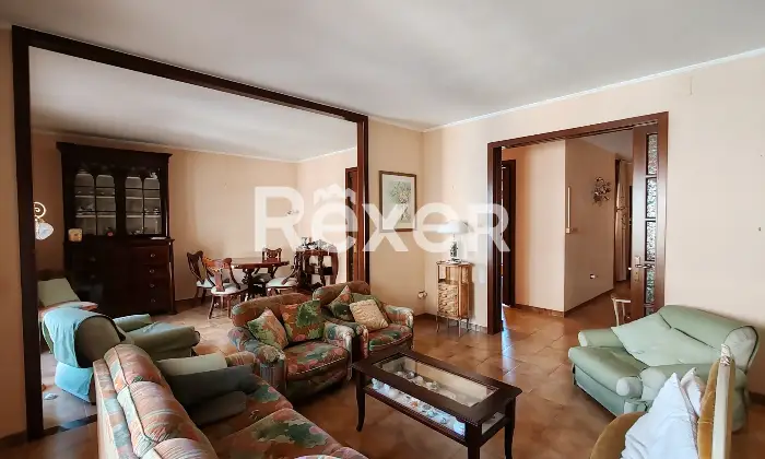 Rexer-Corato-Quadrilocale-di-mq-con-triplo-affaccio-Altro