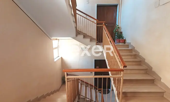 Rexer-Corato-Quadrilocale-di-mq-con-triplo-affaccio-Altro