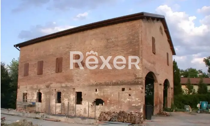 Rexer-Modena-Casale-in-vendita-in-Strada-Collegarola-a-Vaciglio-Modena-Altro