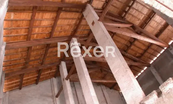 Rexer-Modena-Casale-in-vendita-in-Strada-Collegarola-a-Vaciglio-Modena-Altro