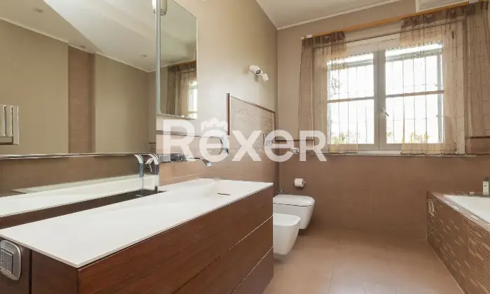 Rexer-Cernusco-sul-Naviglio-Appartamento-con-cantina-un-box-singolo-ed-un-box-doppio-Altro