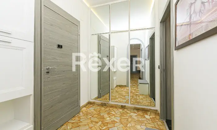 Rexer-Genova-Luminoso-appartamento-Altro