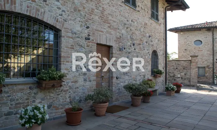 Rexer-Piacenza-Vendita-di-Villetta-a-schiera-a-Pittolo-Giardino