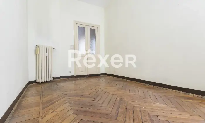 Rexer-Torino-Quadrilocale-con-esposizione-angolare-Altro