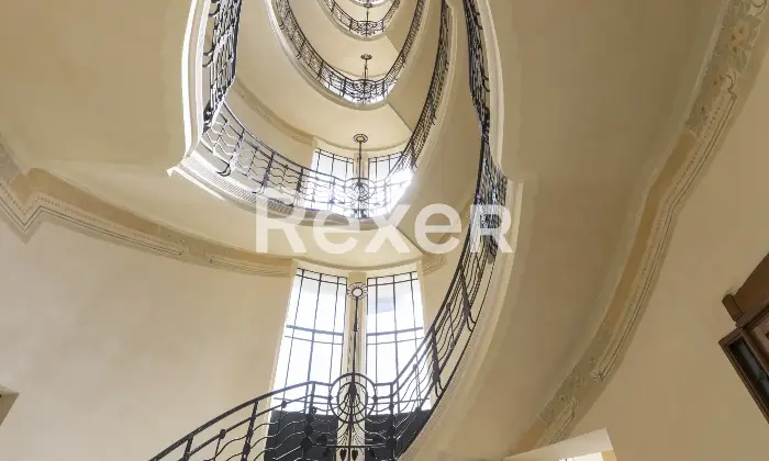 Rexer-Torino-Quadrilocale-con-esposizione-angolare-Altro