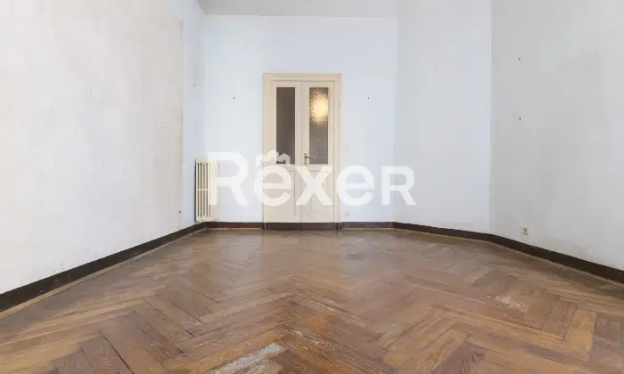 Rexer-Torino-Quadrilocale-con-esposizione-angolare-Altro