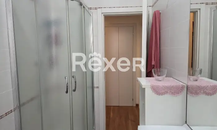 Rexer-Siena-Trilocale-ristrutturato-con-terrazzo-in-zona-servita-AcquacaldaPetriccio-Altro