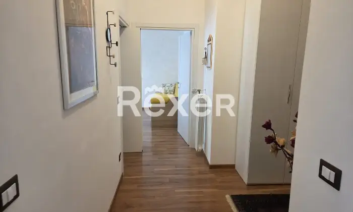 Rexer-Siena-Trilocale-ristrutturato-con-terrazzo-in-zona-servita-AcquacaldaPetriccio-Altro