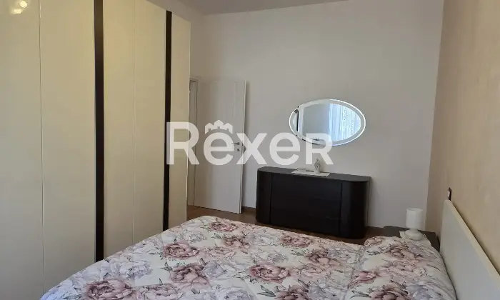 Rexer-Siena-Trilocale-ristrutturato-con-terrazzo-in-zona-servita-AcquacaldaPetriccio-Altro