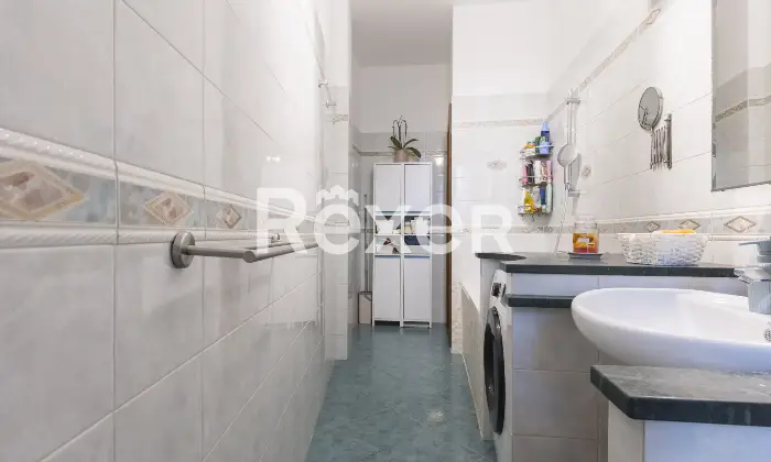 Rexer-Torino-Appartamento-in-Santa-Rita-Altro