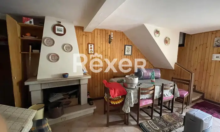 Rexer-Rionero-Sannitico-Casa-indipendente-con-soffitta-abitabile-in-vendita-Rionero-Sannitico-IS-Altro