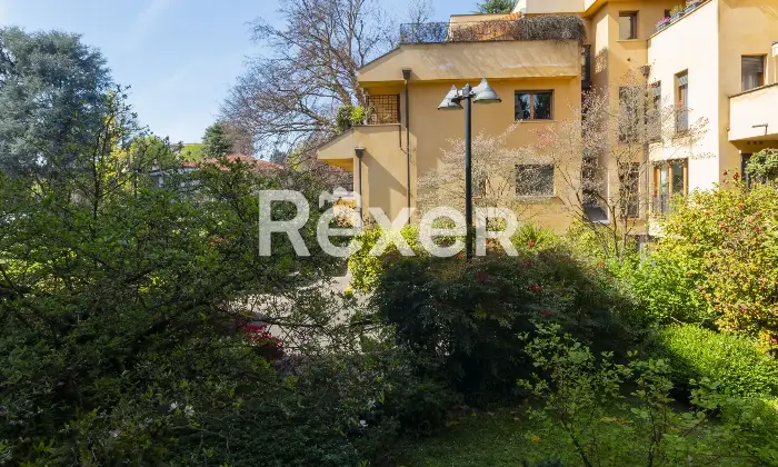 Rexer-Barlassina-Prestigioso-appartamento-con-terrazzino-Altro