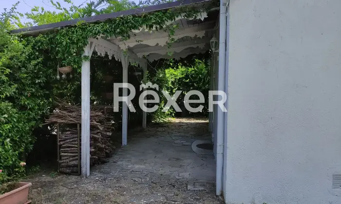 Rexer-Savignano-Irpino-Villa-unifamiliare-Strada-Statale-Irpinia-in-vendita-a-Savignano-Irpino-Altro