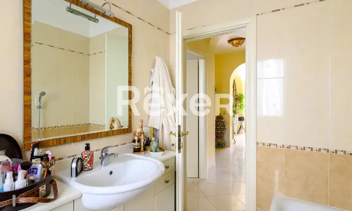 Rexer-Abano-Terme-Porzione-di-Trifamilaire-con-scoperto-privato-Altro