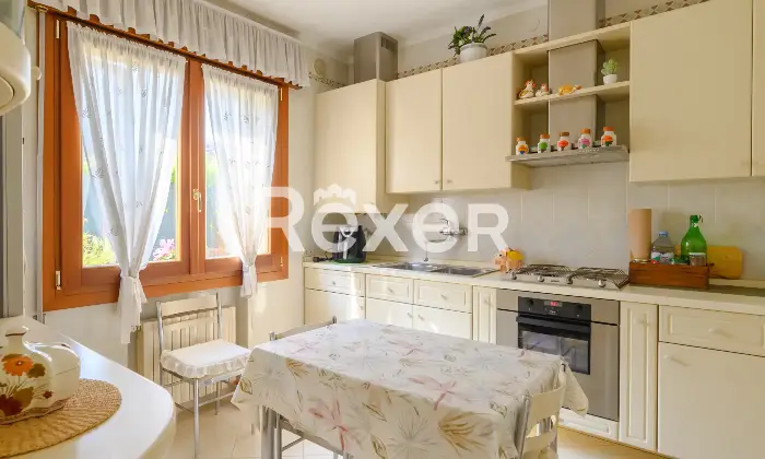 Rexer-Abano-Terme-Porzione-di-Trifamilaire-con-scoperto-privato-Altro